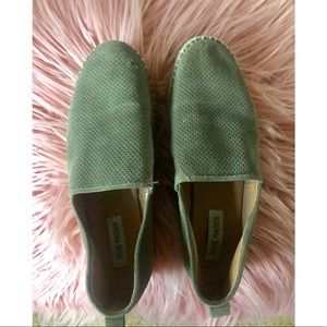 Steve Madden Poppi Flats (slip on)